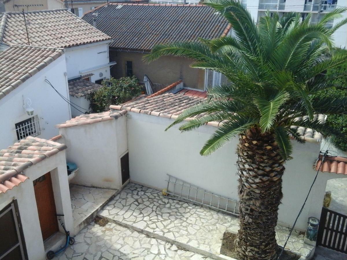 Meuble Tourisme Apartment Marseille Bagian luar foto